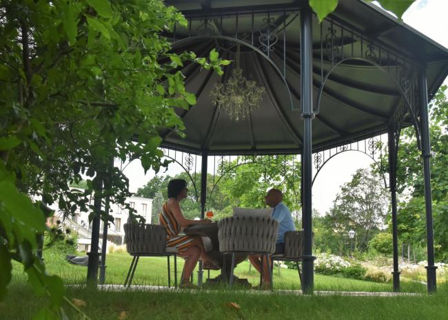 Pavillion im Schlosspark Garten